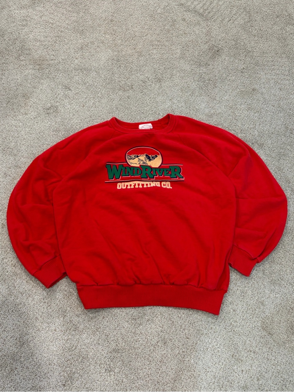 Vintage Wind River Outfitting Co. Crewneck, Size Large, Red